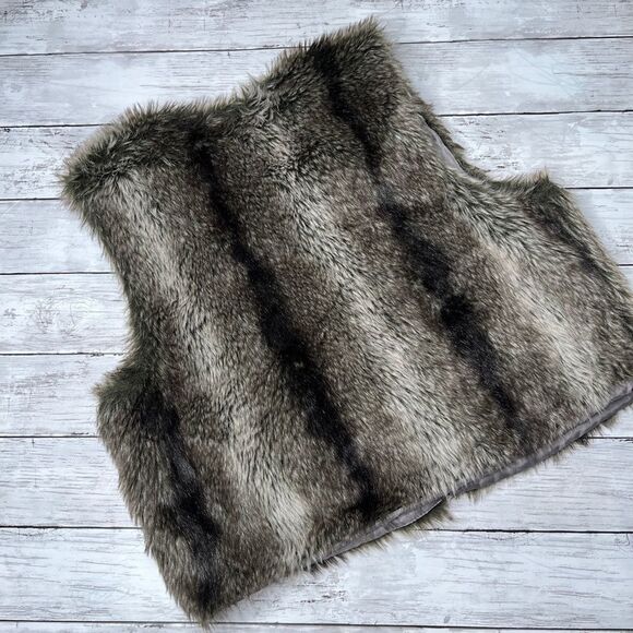 New Directions faux fur vest in browns and grays L - Picture 2 of 6